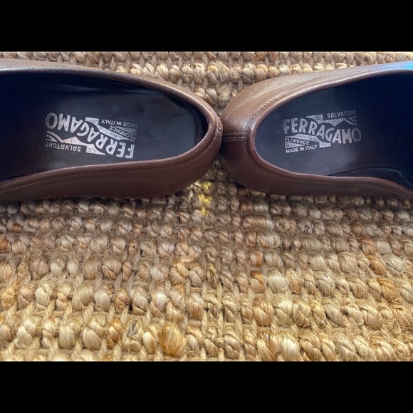 Salvatore Ferragamo brown dress shoes Men’s 10 - Picture 4 of 10